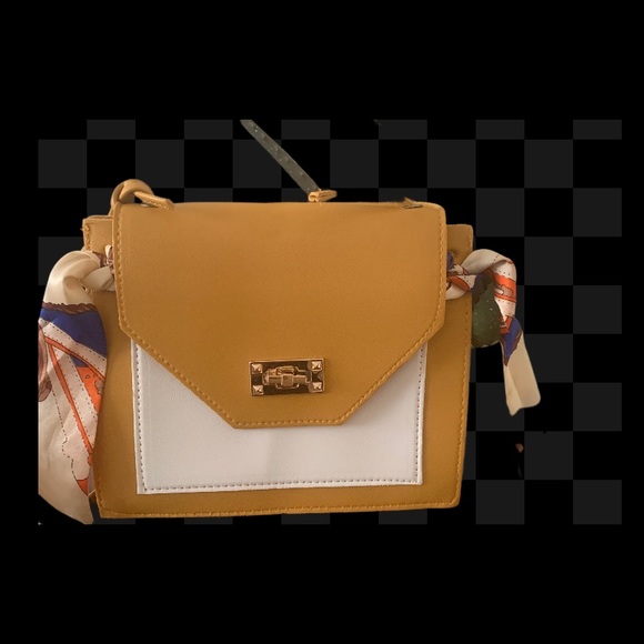 SHEIN Reilly scarf decor crossbody mini purse yellow - Picture 3 of 6